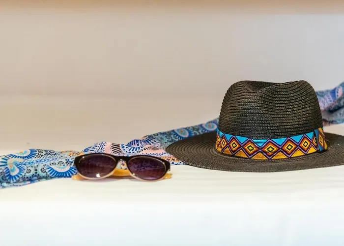 486 B Island Village