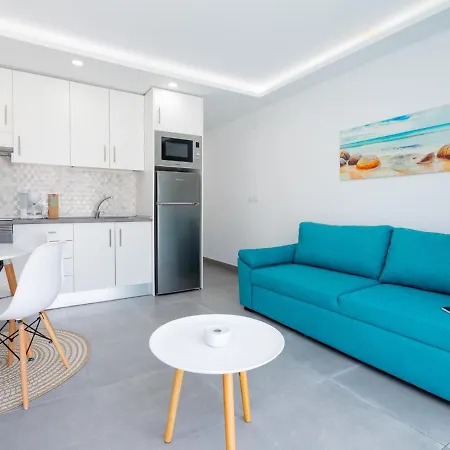 486 B Island Village *